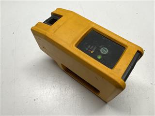 FLUKE LASER LEVEL PLS3